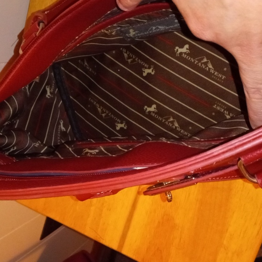 Purse - Picture 4 of 4